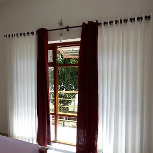 Guest house Lake House, Paravur