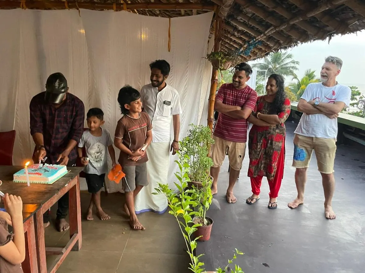 Ambadi'S Villa Pallipuram ゲストハウス