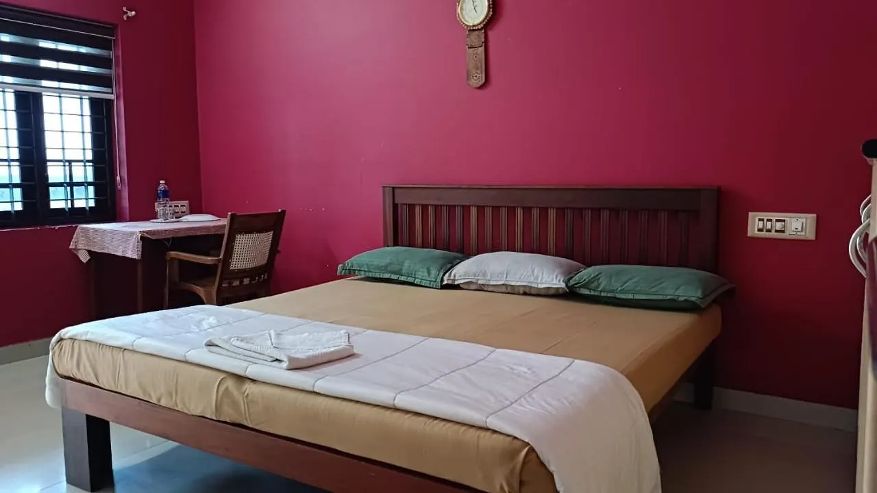 Ambadi'S Villa Pallipuram 0*,